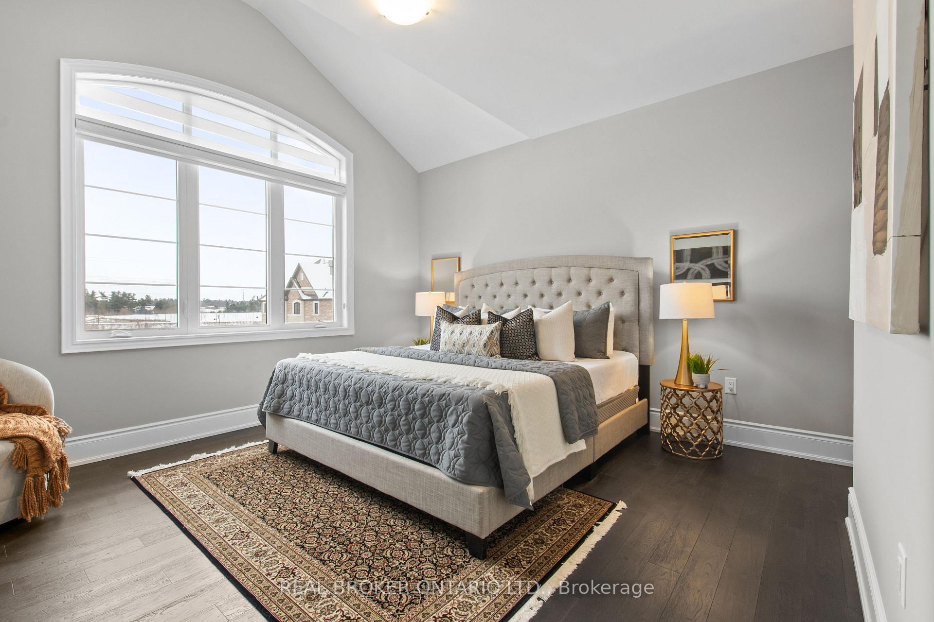 Photo 23 of 30 Luang Street, Vaughan, Kleinburg — HOMEH