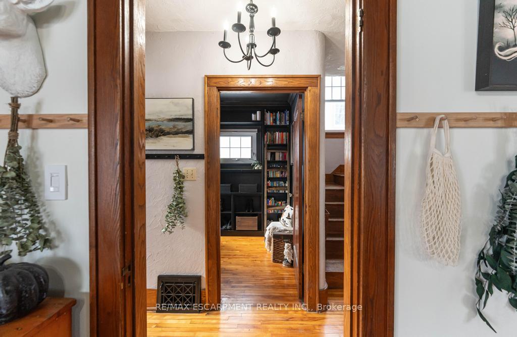 Photo 5 of 2 Highland Gardens, Welland, Prince Charles — HOMEH