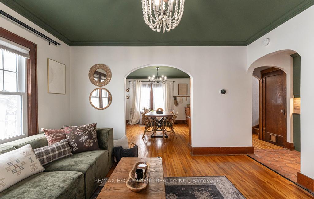 Photo 11 of 2 Highland Gardens, Welland, Prince Charles — HOMEH