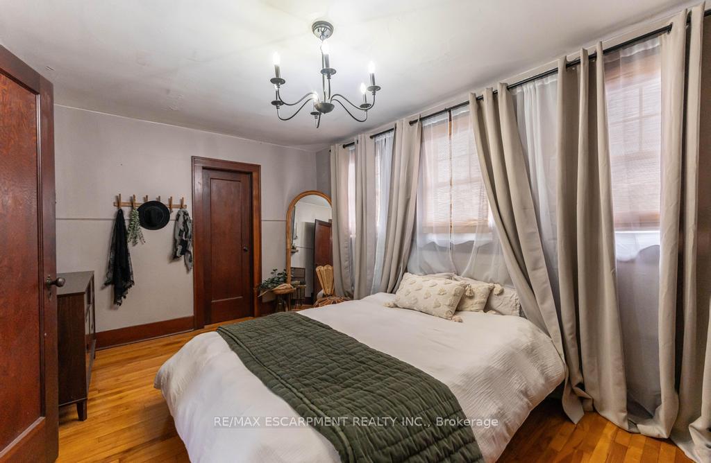 Photo 20 of 2 Highland Gardens, Welland, Prince Charles — HOMEH