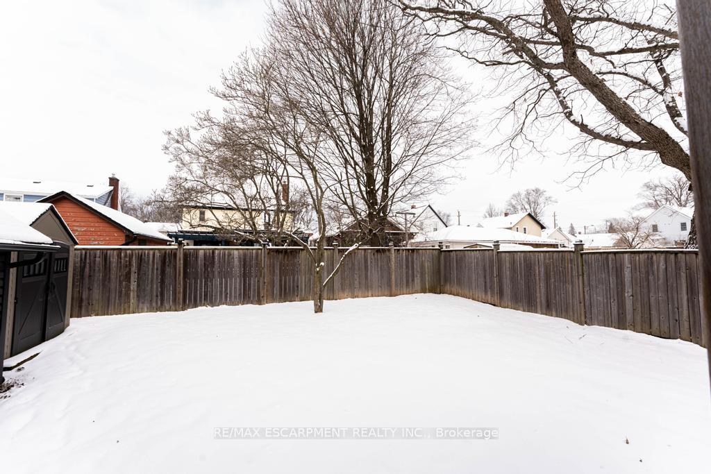 Photo 33 of 2 Highland Gardens, Welland, Prince Charles — HOMEH