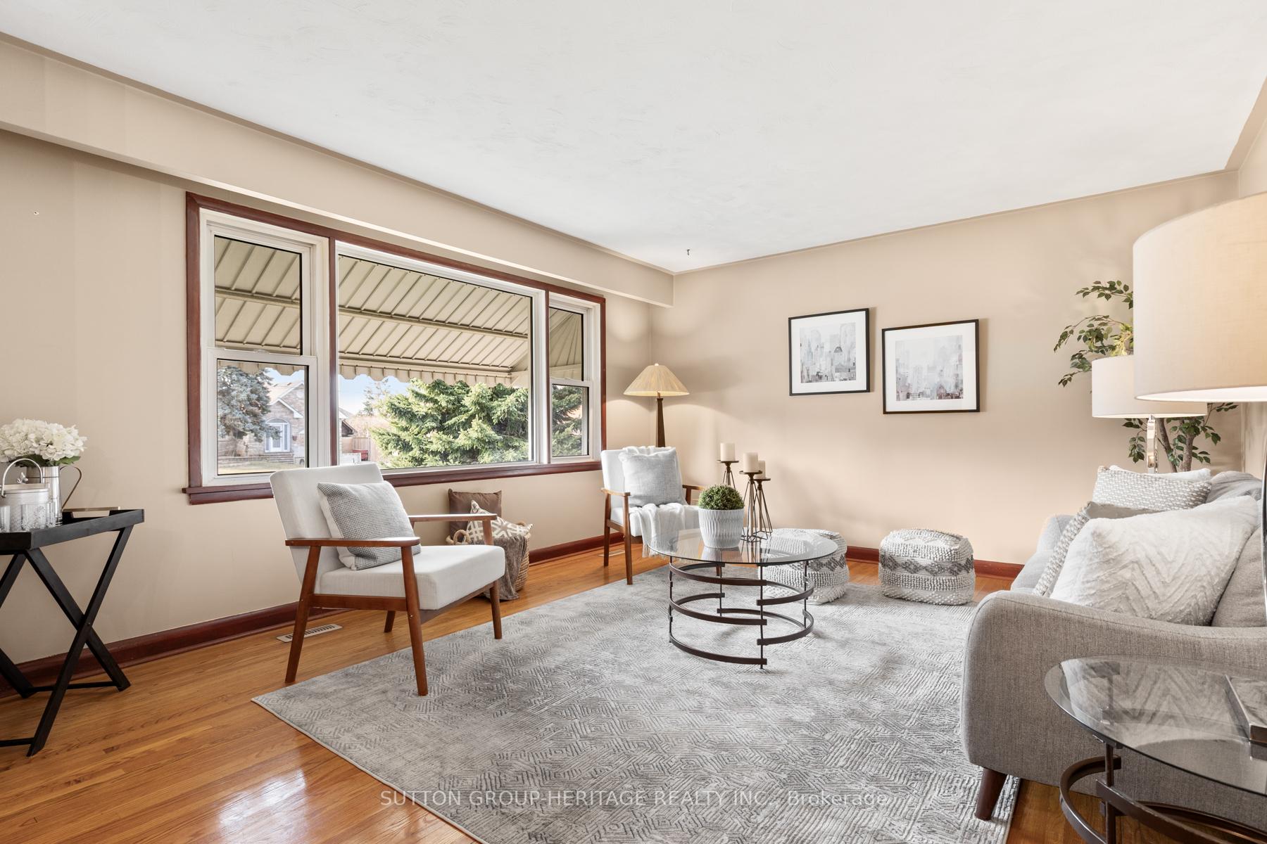 Photo 7 of 22 Dymond Drive, Whitby, Blue Grass Meadows — HOMEH