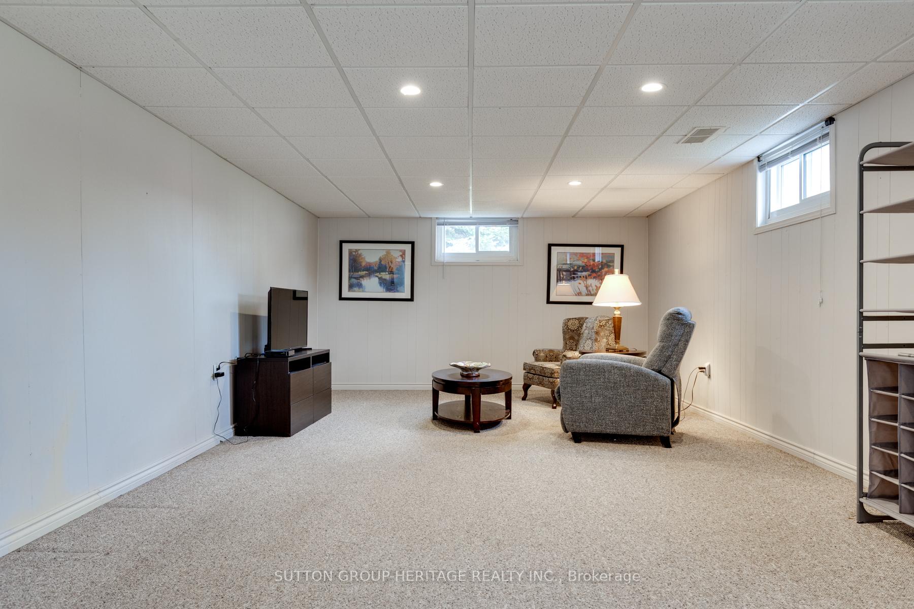 Photo 32 of 22 Dymond Drive, Whitby, Blue Grass Meadows — HOMEH