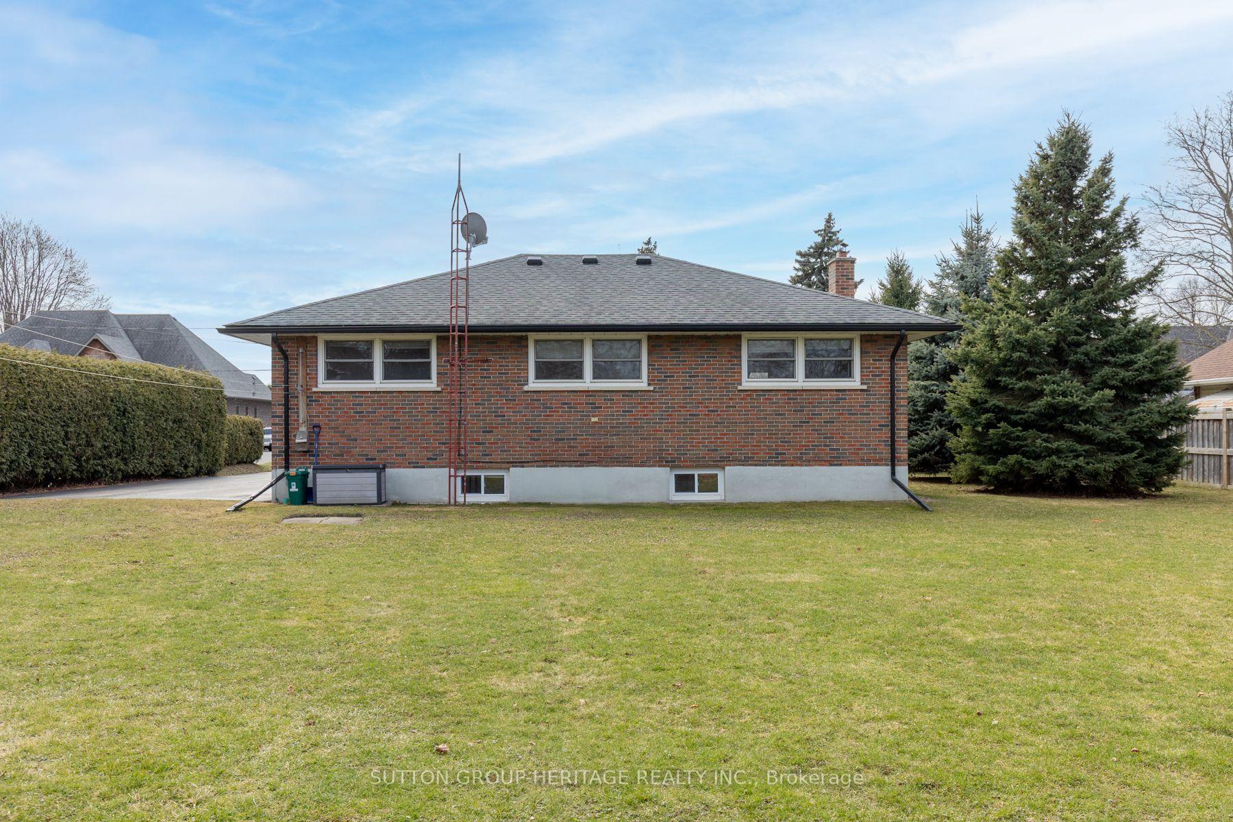 Photo 41 of 22 Dymond Drive, Whitby, Blue Grass Meadows — HOMEH