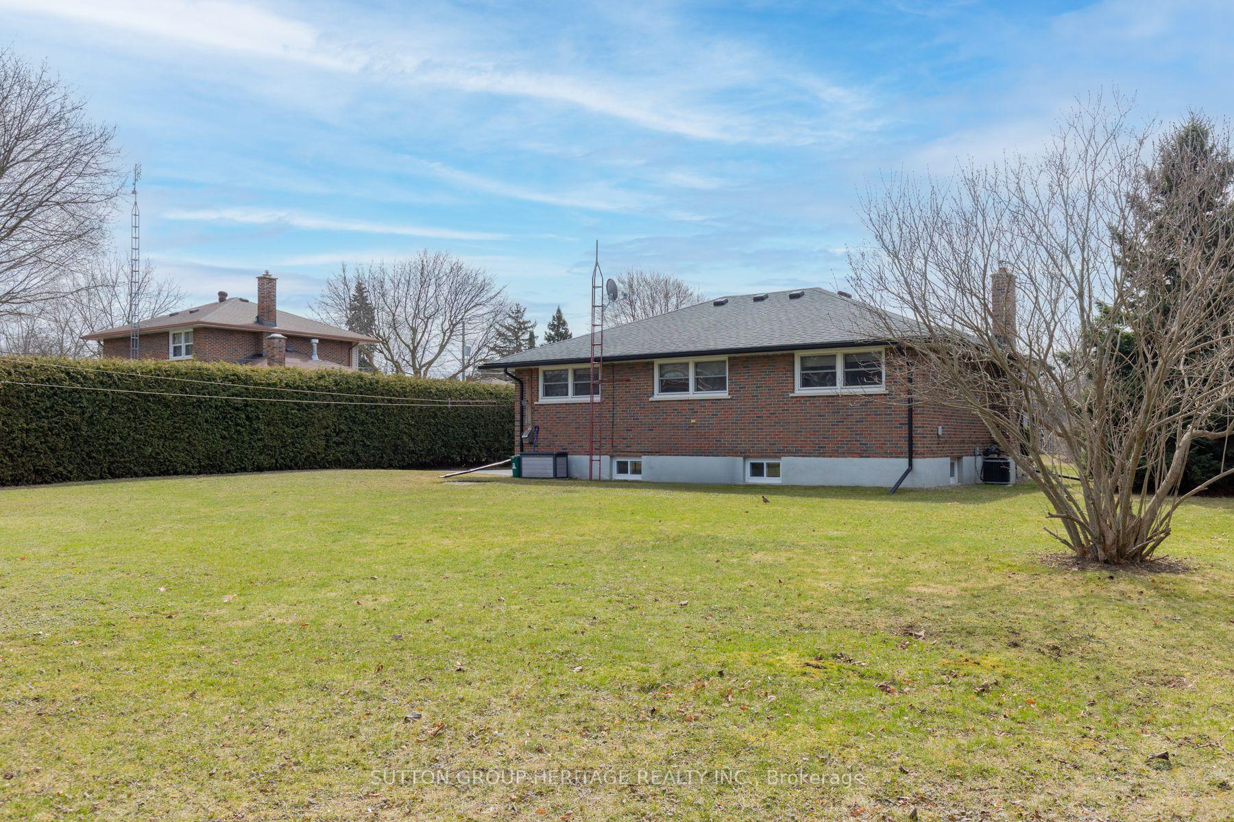 Photo 42 of 22 Dymond Drive, Whitby, Blue Grass Meadows — HOMEH