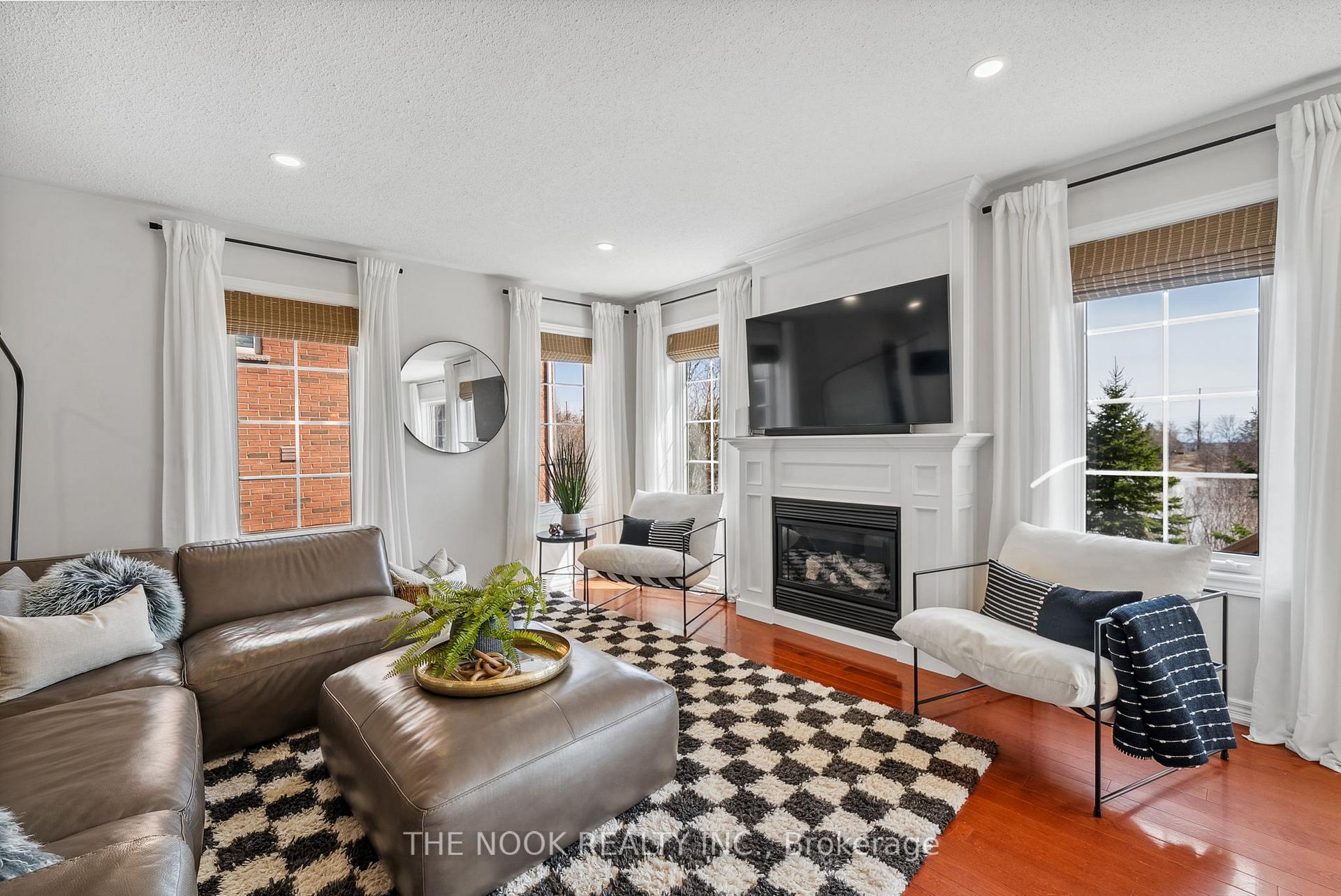 Photo 10 of 1493 Aldergrove Drive, Oshawa, Taunton — HOMEH
