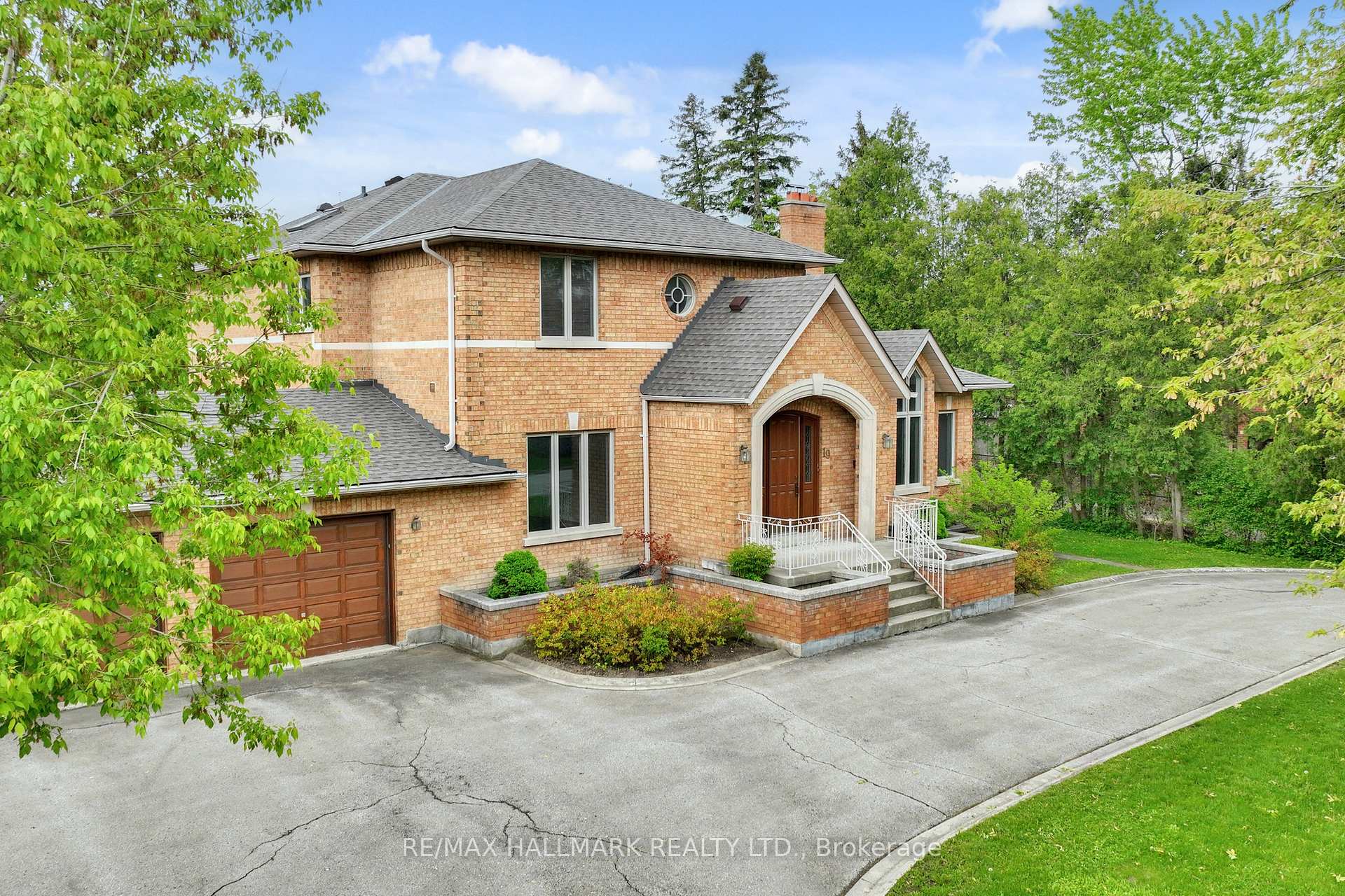 Photo 44 of 19 Hillside Avenue, Vaughan, Concord — HOMEH