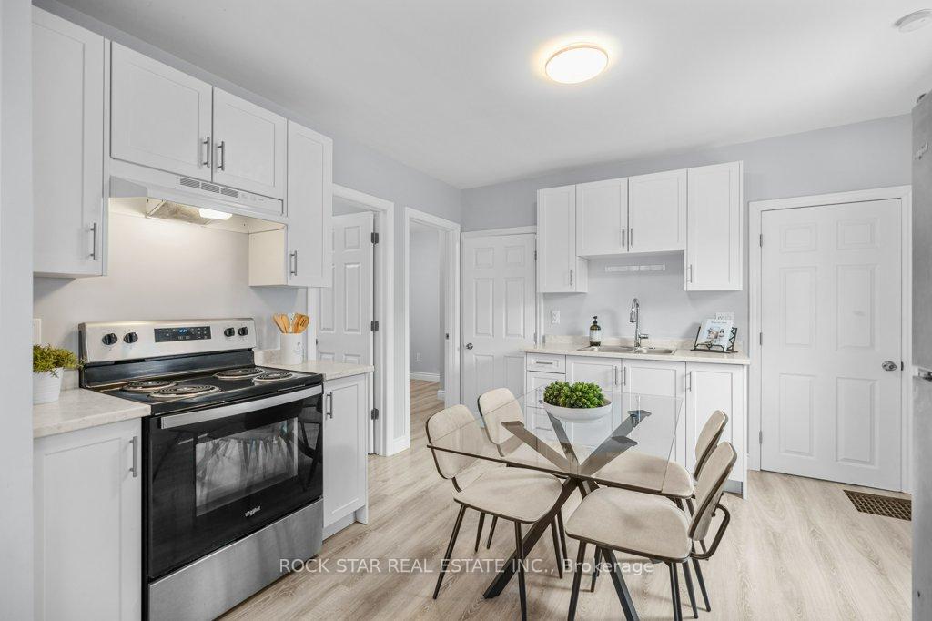 Photo 7 of 158 Crowland Avenue, Welland, Lincoln/Crowland — HOMEH