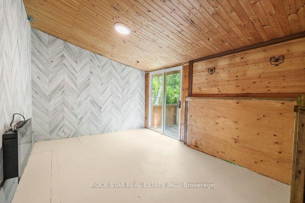 Photo 17 of 158 Crowland Avenue, Welland, Lincoln/Crowland — HOMEH