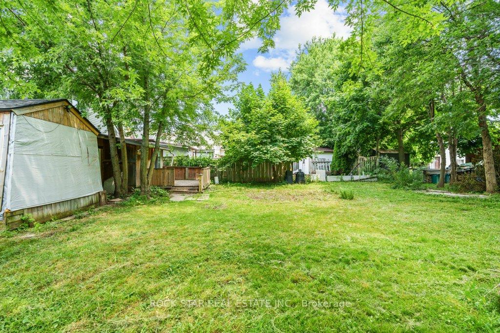 Photo 29 of 158 Crowland Avenue, Welland, Lincoln/Crowland — HOMEH