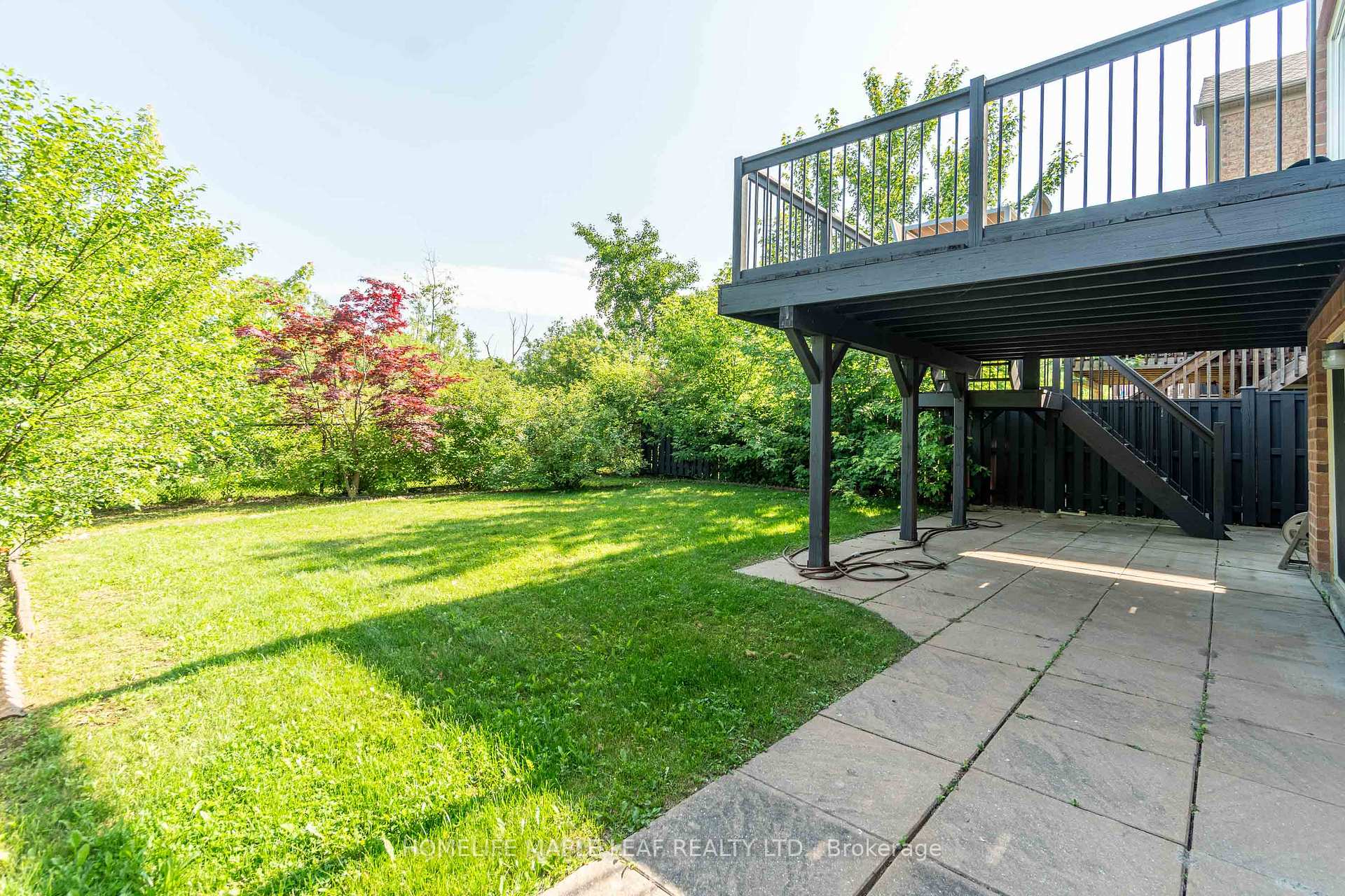 Photo 7 of 31 Maurier Boulevard, Vaughan, Patterson — HOMEH