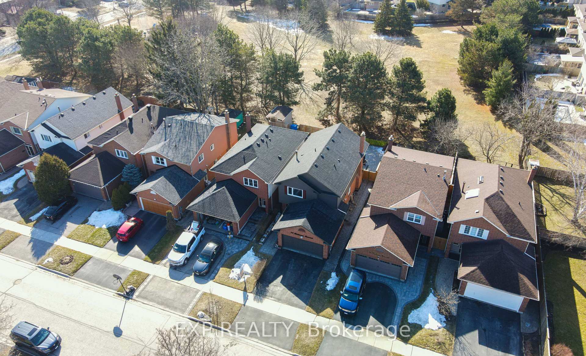 Photo 4 of 79 Robinson Crescent, Whitby, Pringle Creek — HOMEH