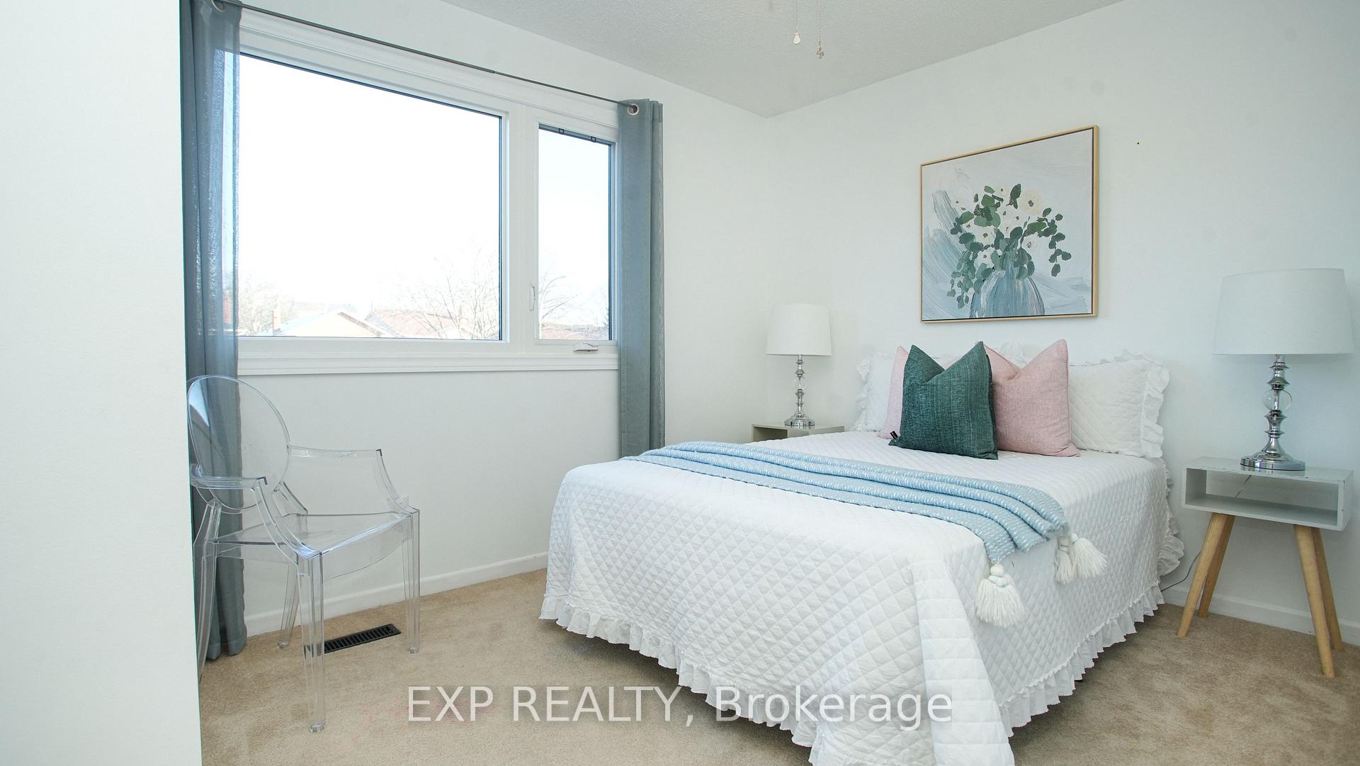 Photo 24 of 79 Robinson Crescent, Whitby, Pringle Creek — HOMEH