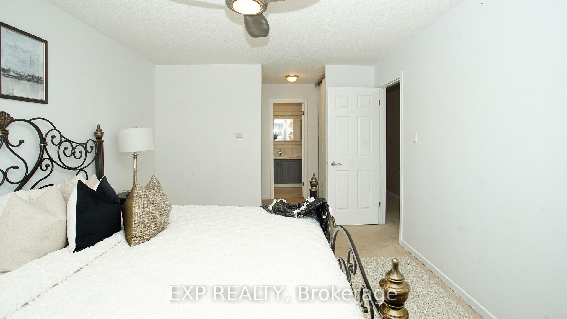 Photo 32 of 79 Robinson Crescent, Whitby, Pringle Creek — HOMEH