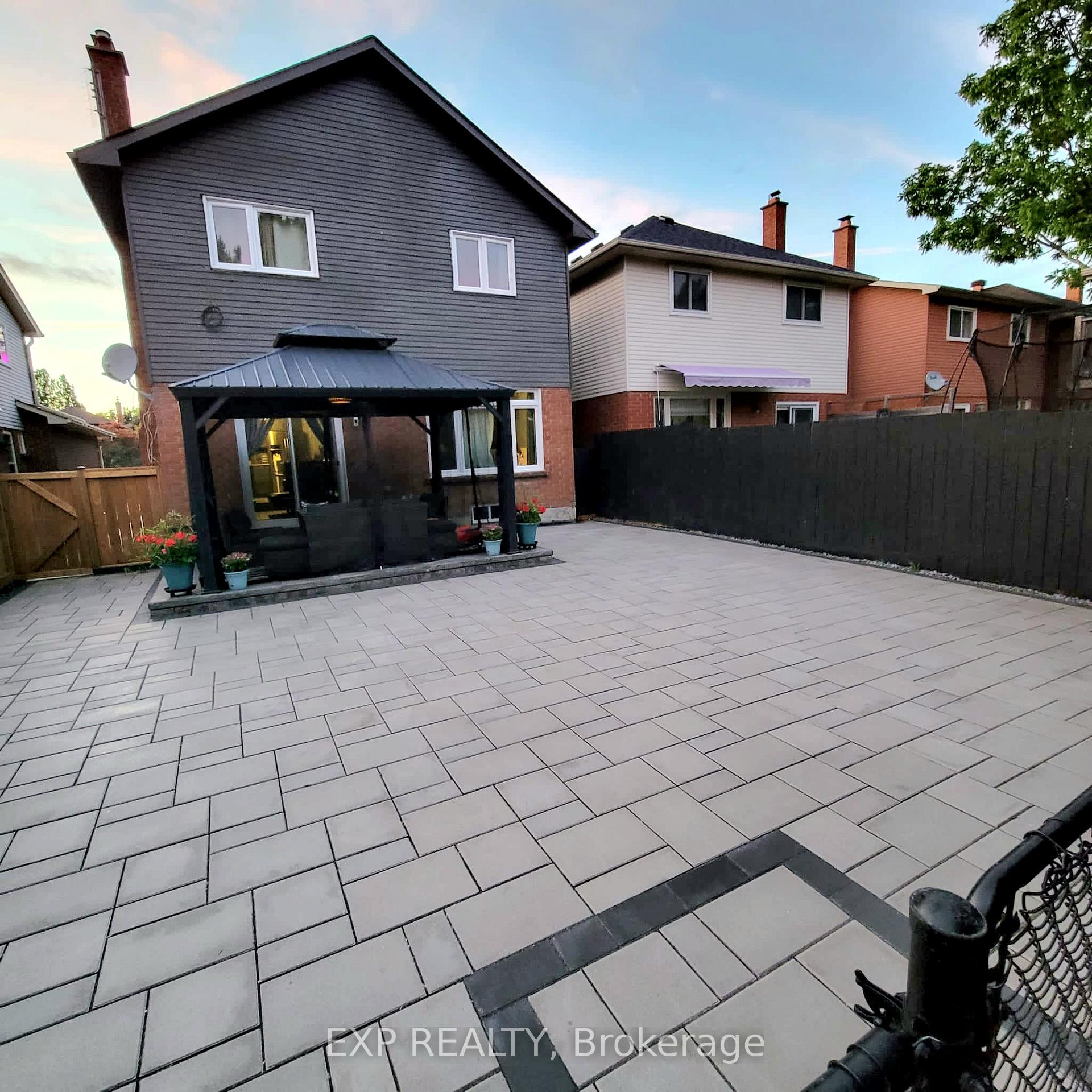 Photo 48 of 79 Robinson Crescent, Whitby, Pringle Creek — HOMEH