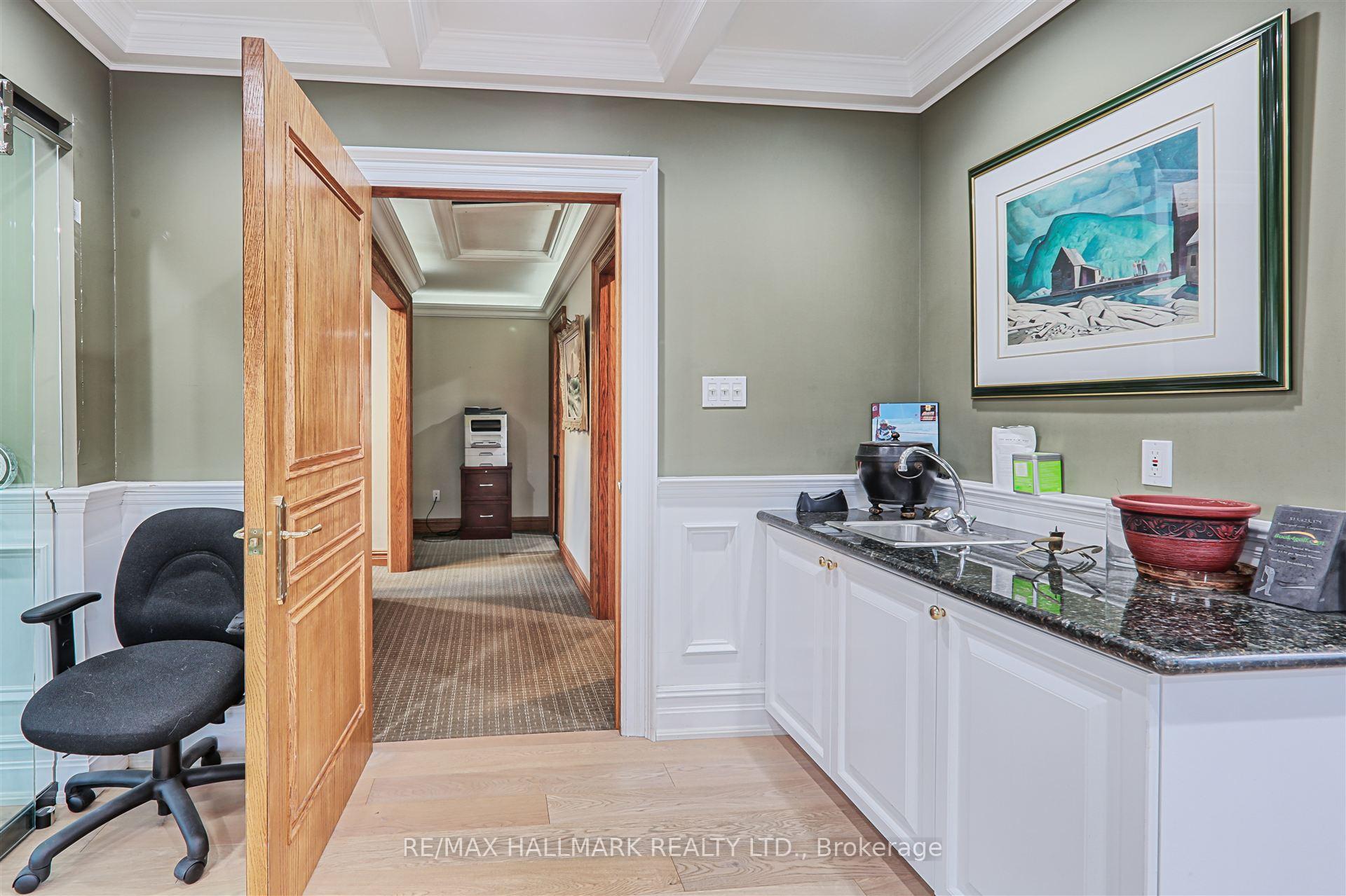 Photo 36 of 15037 Yonge Street, Aurora, Aurora Village — HOMEH