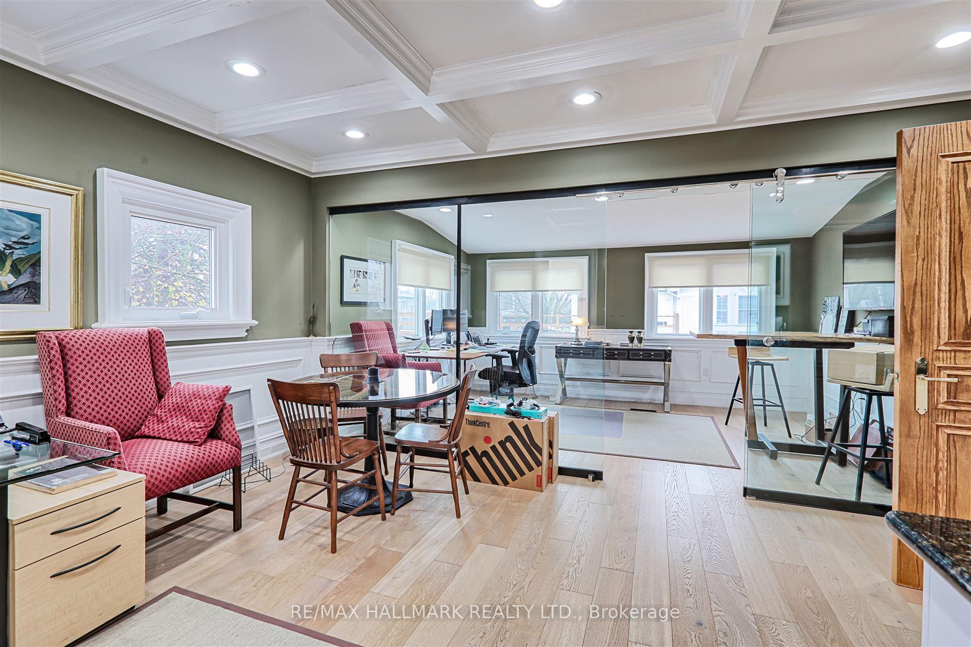 Photo 26 of 15037 Yonge Street, Aurora, Aurora Village — HOMEH