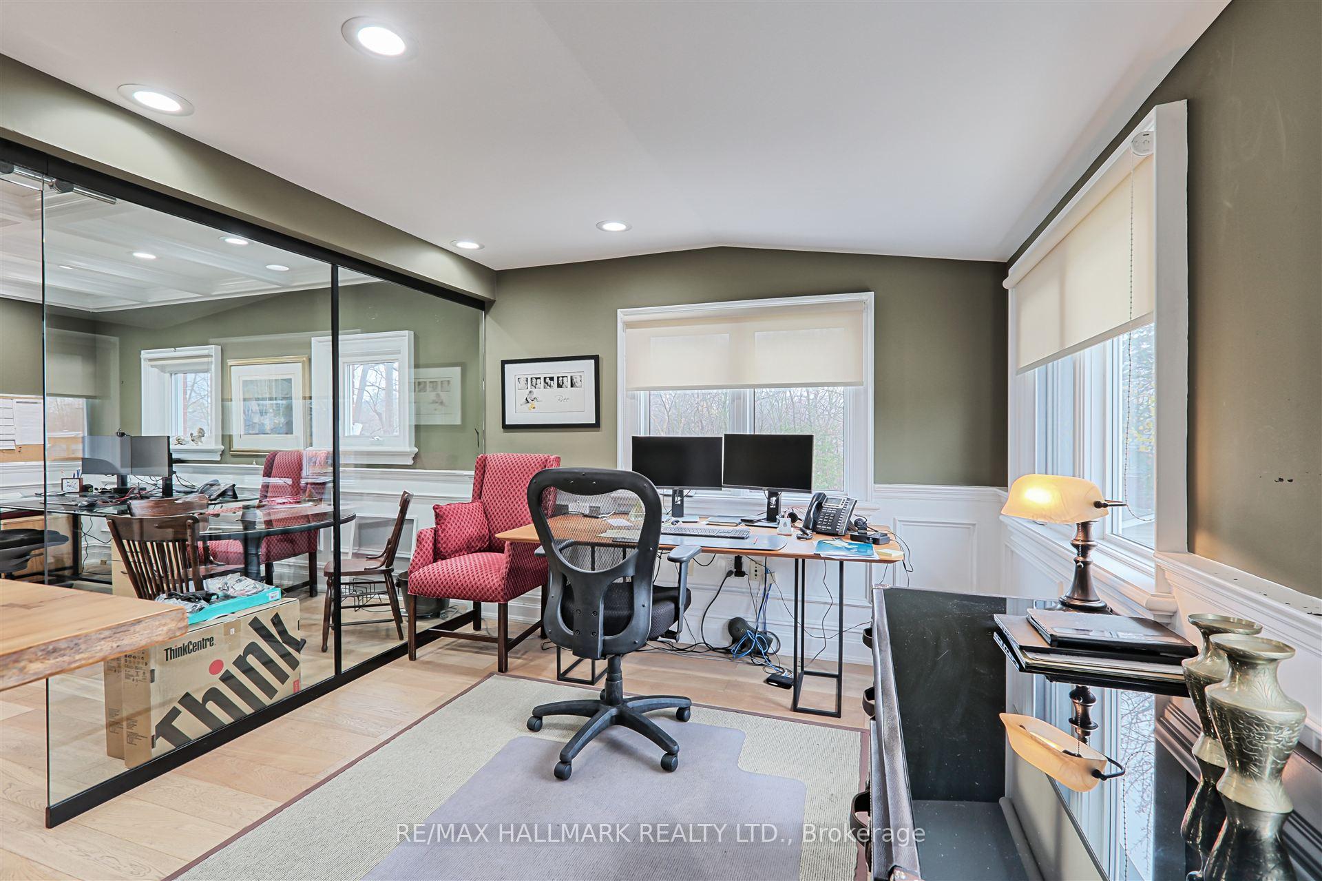 Photo 25 of 15037 Yonge Street, Aurora, Aurora Village — HOMEH