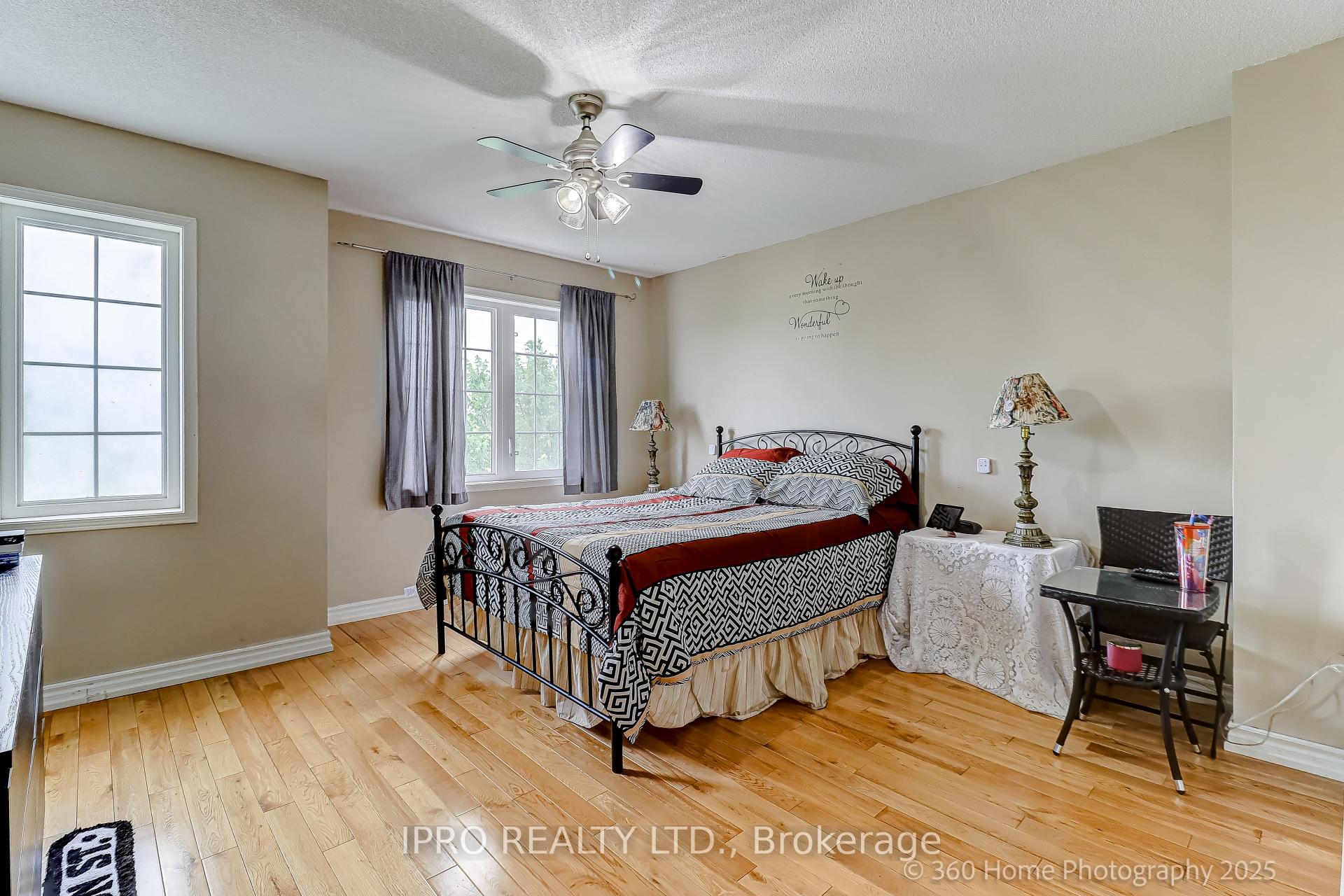 Photo 18 of 523 Rossland Road, Ajax, Central East — HOMEH