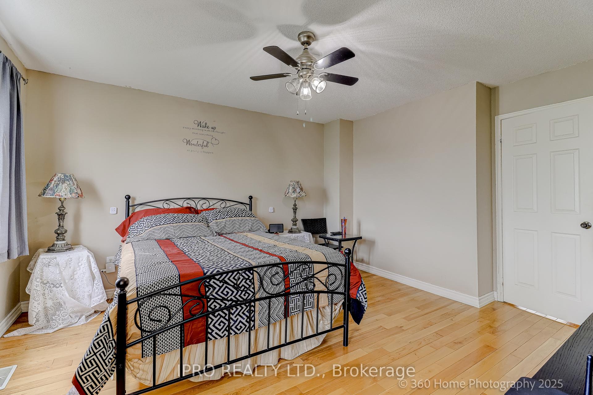 Photo 21 of 523 Rossland Road, Ajax, Central East — HOMEH