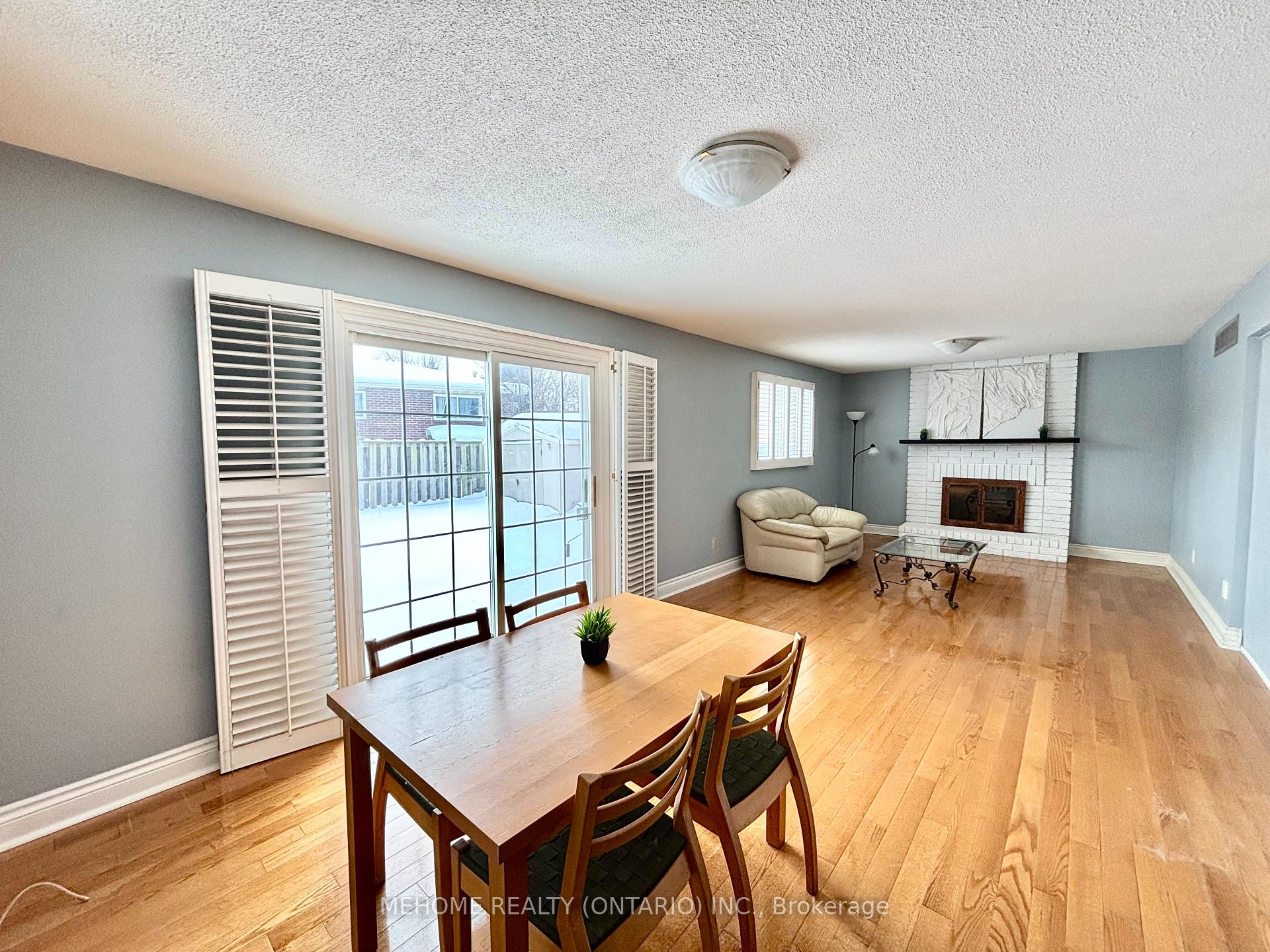Photo 14 of 86 Quaker Ridge Road, Vaughan, Glen Shields — HOMEH