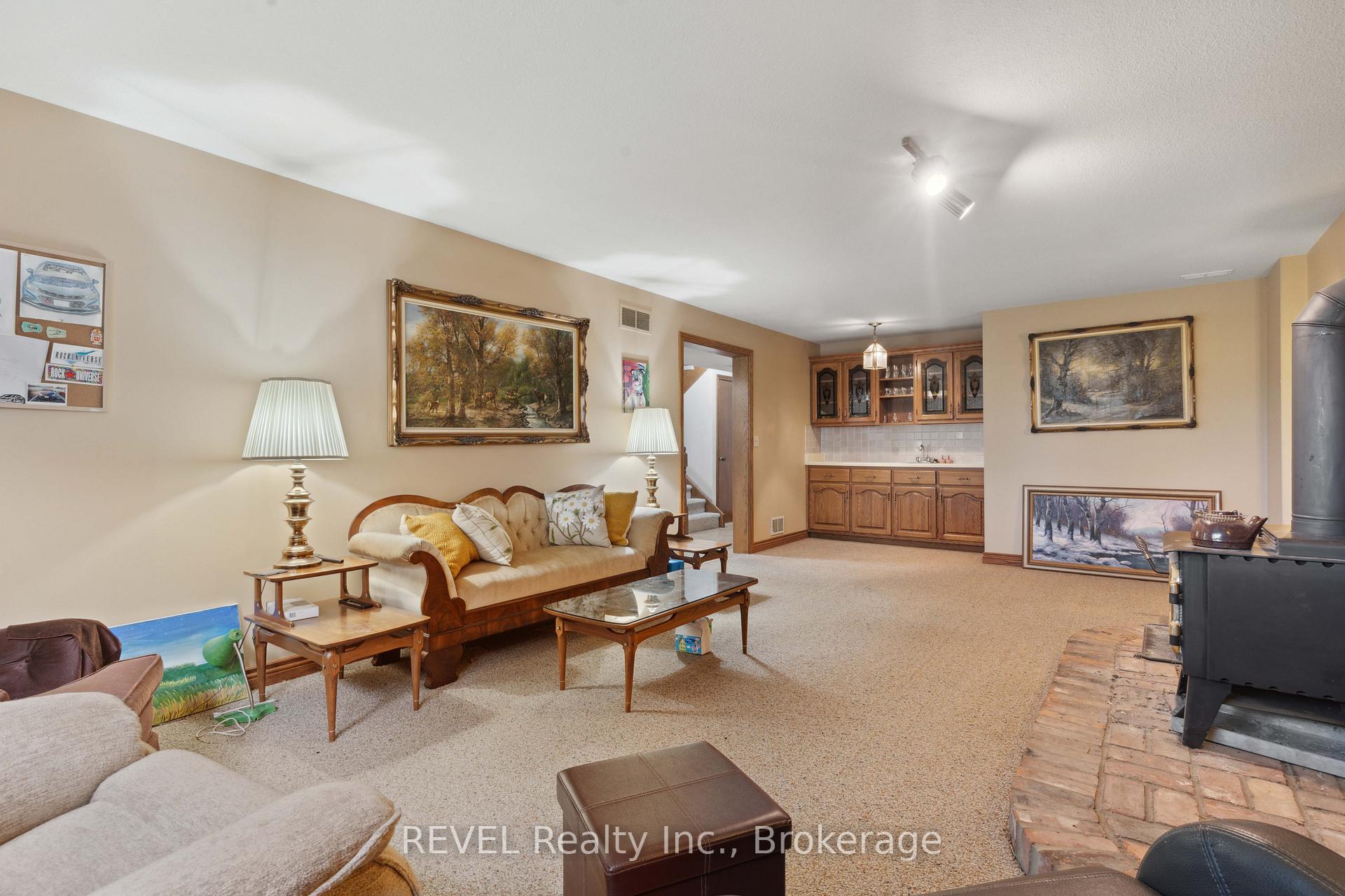 Photo 27 of 126 Colbeck Drive, Welland, Coyle Creek — HOMEH