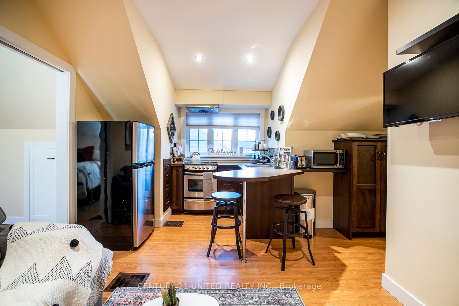 Photo 3 of 225 Mark Street, Peterborough, Ashburnham Ward 4 — HOMEH