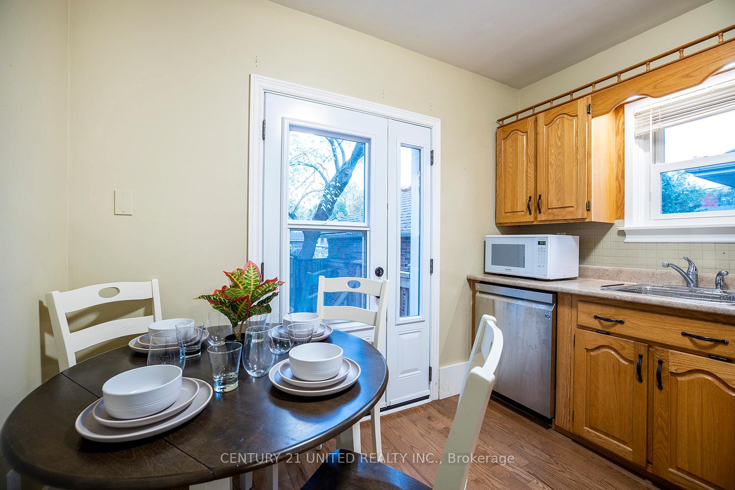 Photo 17 of 225 Mark Street, Peterborough, Ashburnham Ward 4 — HOMEH