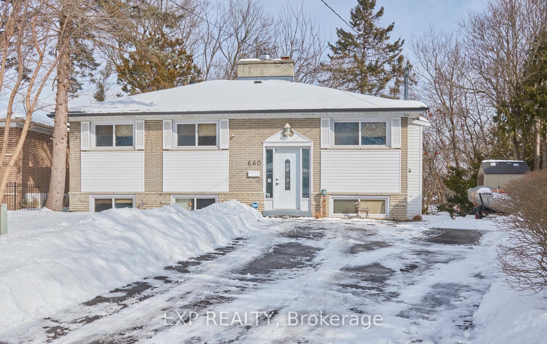 Photo 2 of 660 Lansdowne Drive, Oshawa, Eastdale — HOMEH