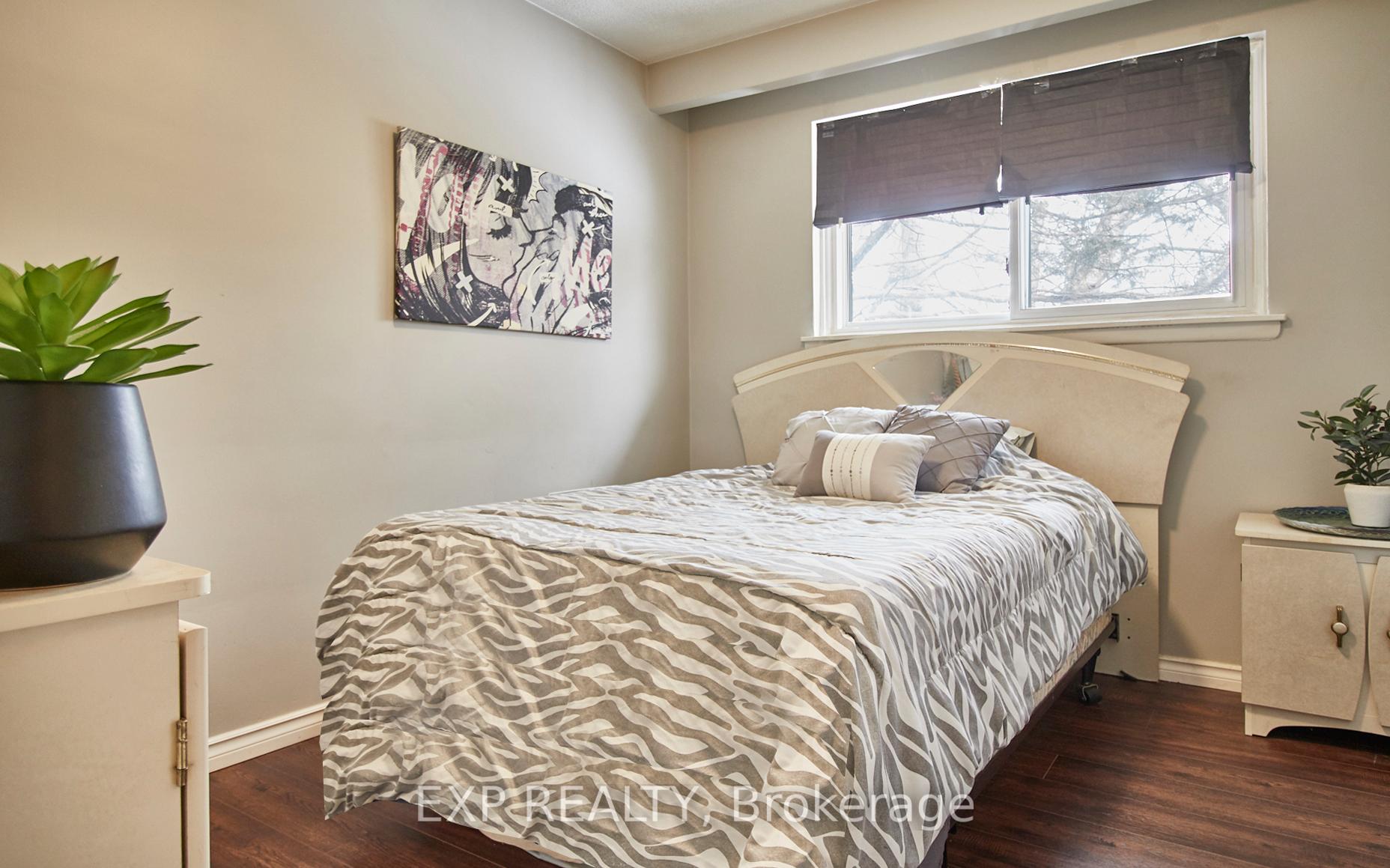 Photo 14 of 660 Lansdowne Drive, Oshawa, Eastdale — HOMEH