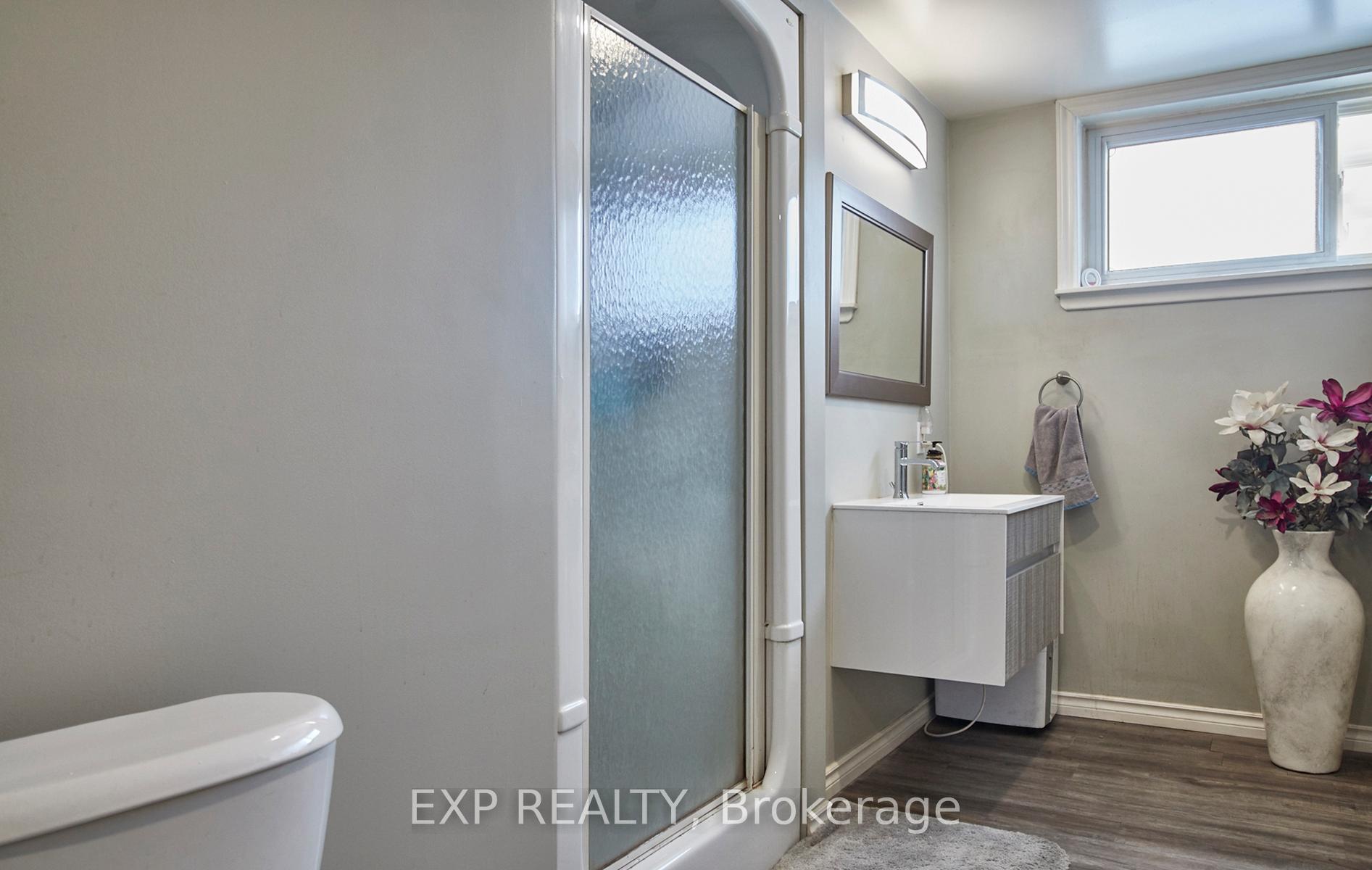 Photo 26 of 660 Lansdowne Drive, Oshawa, Eastdale — HOMEH