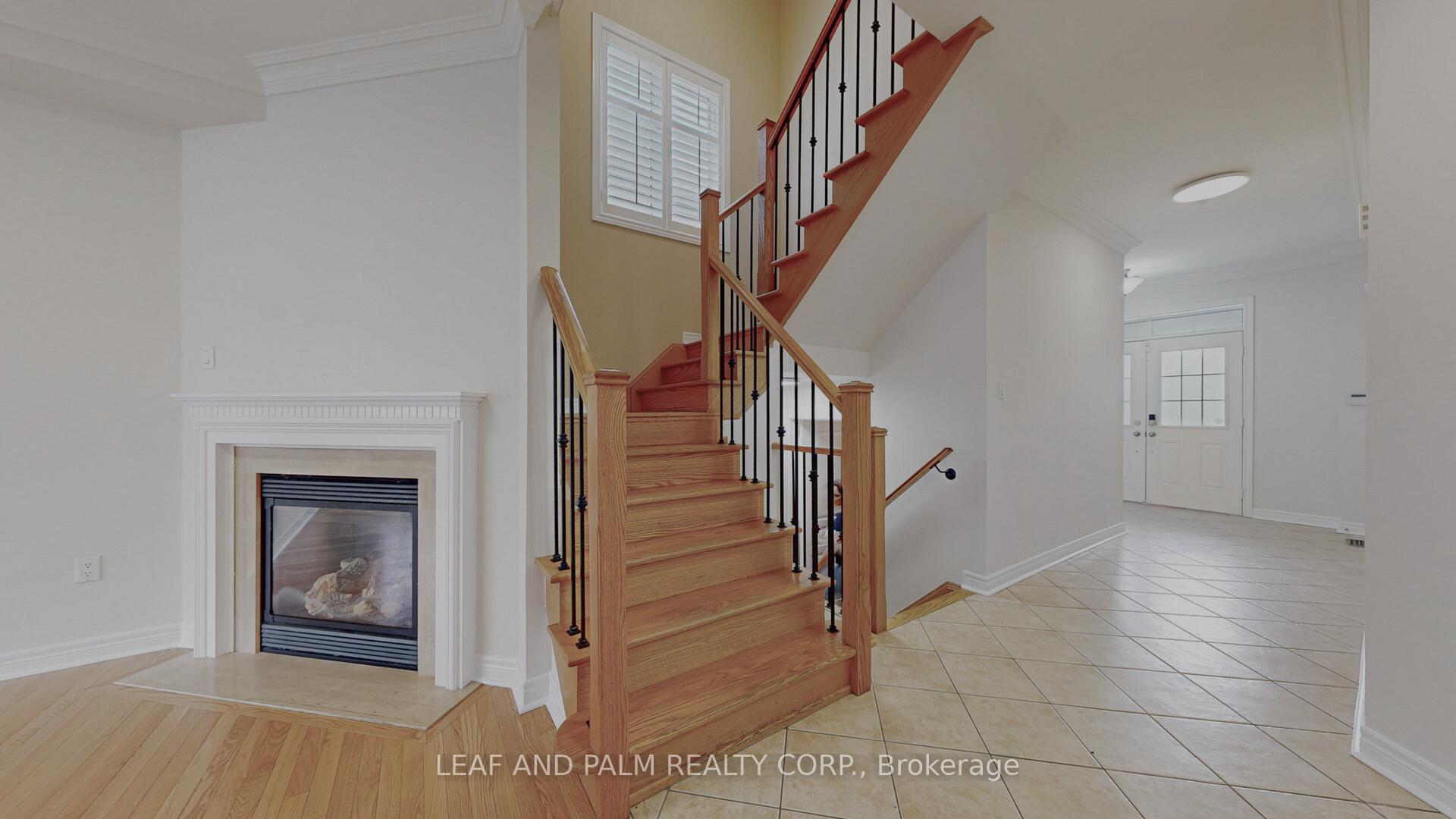 Photo 7 of 150 Peak Point Boulevard, Vaughan, Rural Vaughan — HOMEH
