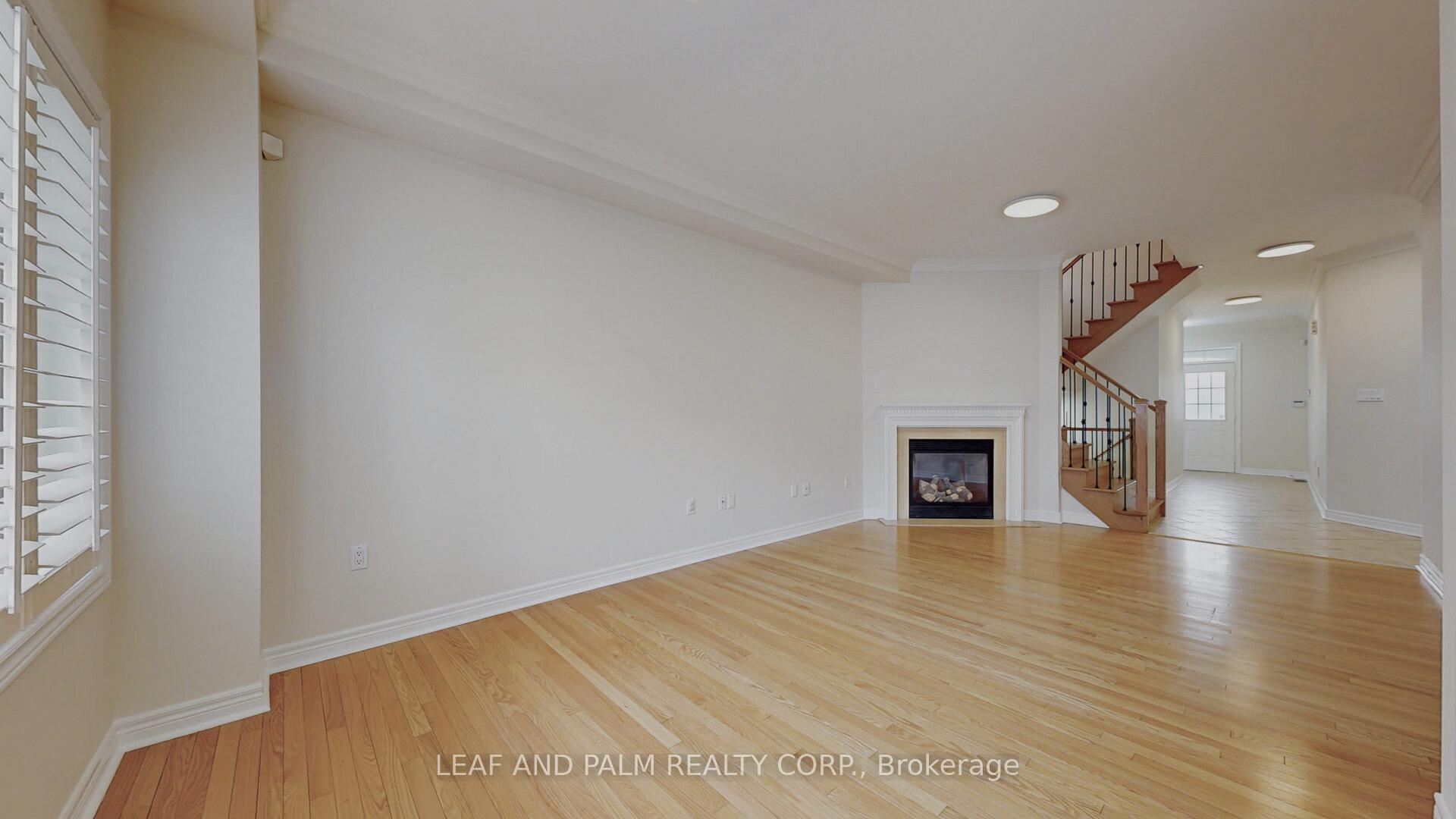 Photo 9 of 150 Peak Point Boulevard, Vaughan, Rural Vaughan — HOMEH