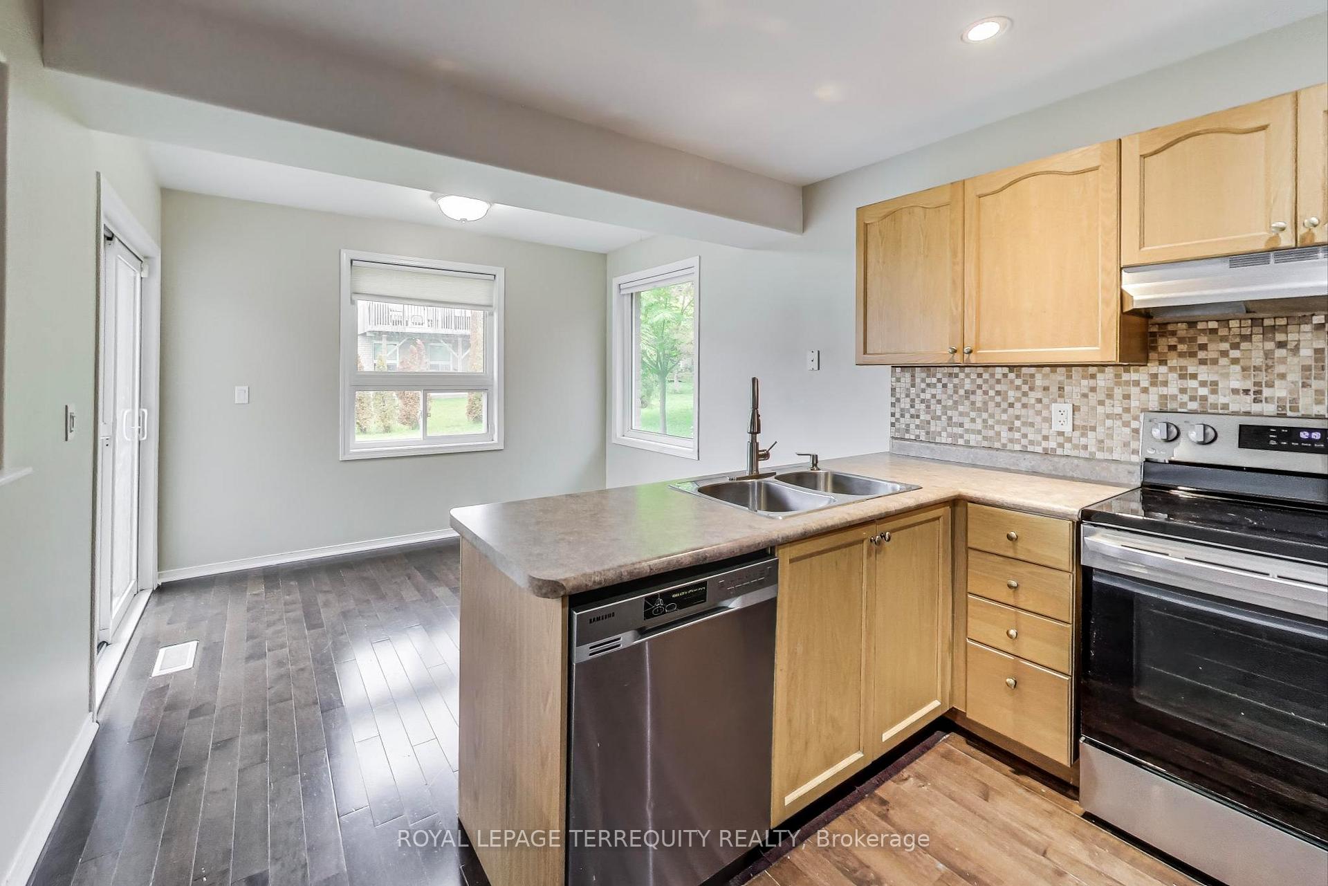 Photo 12 of 545 Clancy Crescent, Peterborough, Otonabee Ward 1 — HOMEH