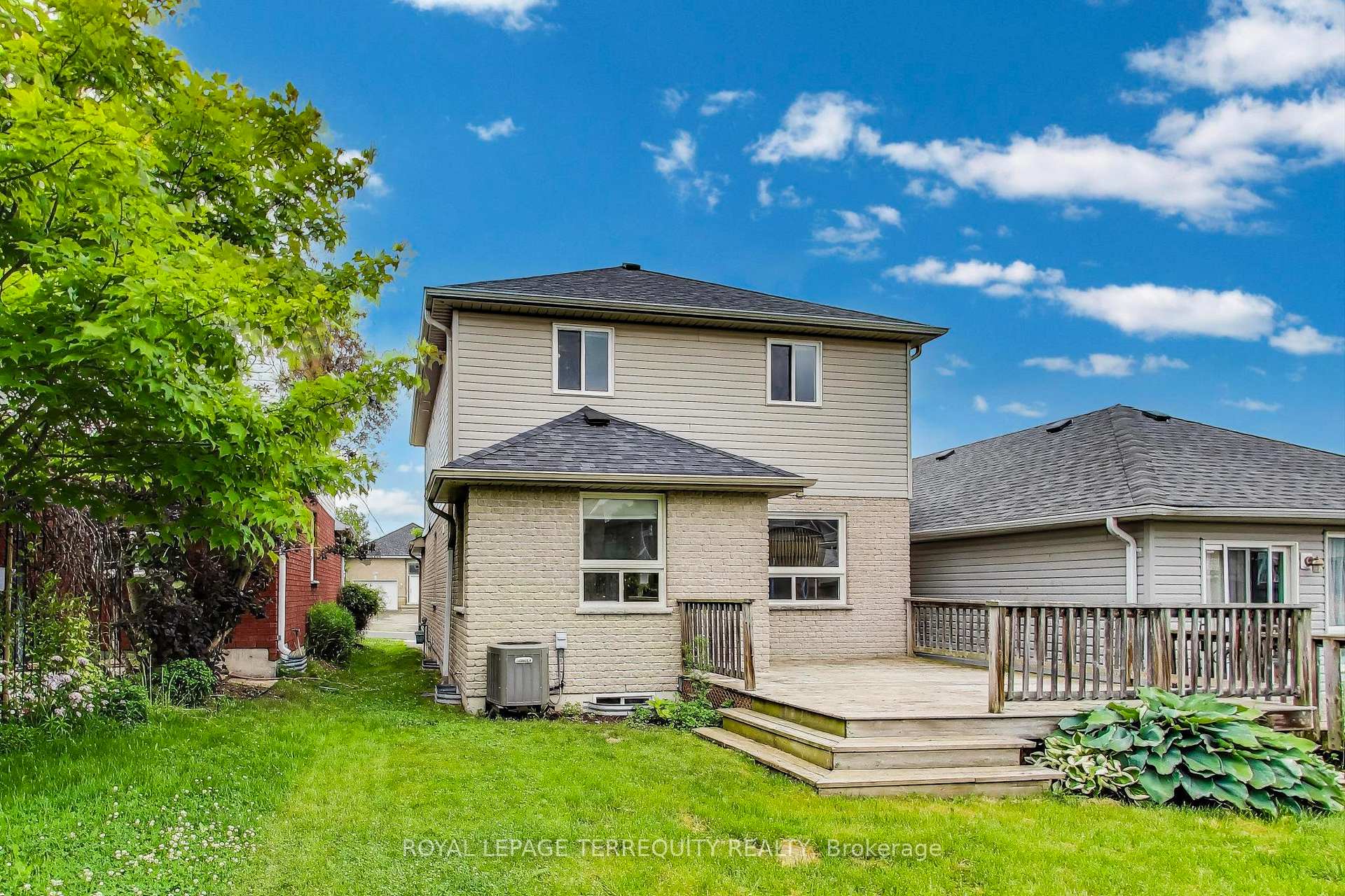 Photo 34 of 545 Clancy Crescent, Peterborough, Otonabee Ward 1 — HOMEH