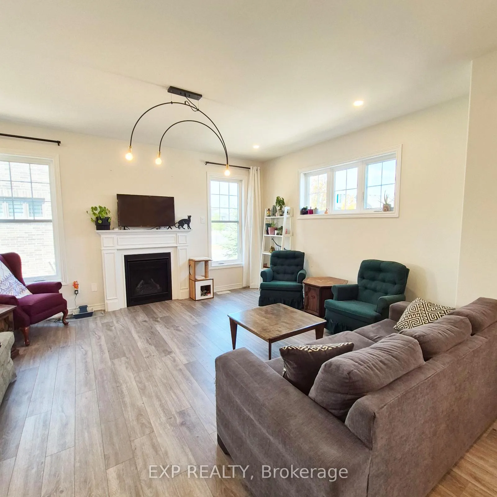 Photo 17 of 1056 Rippingale Trail, Peterborough, Northcrest Ward 5 — HOMEH