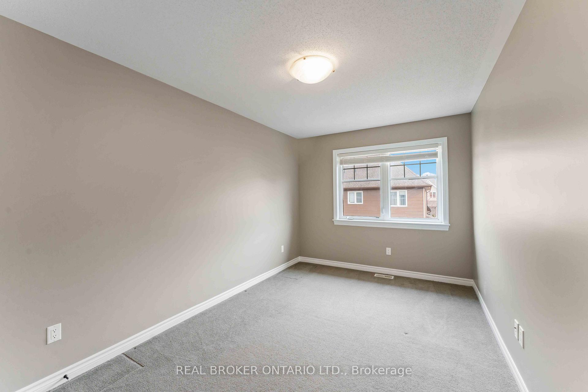 Photo 15 of 985 Bunchberry Way S, Ottawa, Blossom Park/Kemp Park/Findlay Creek — HOMEH