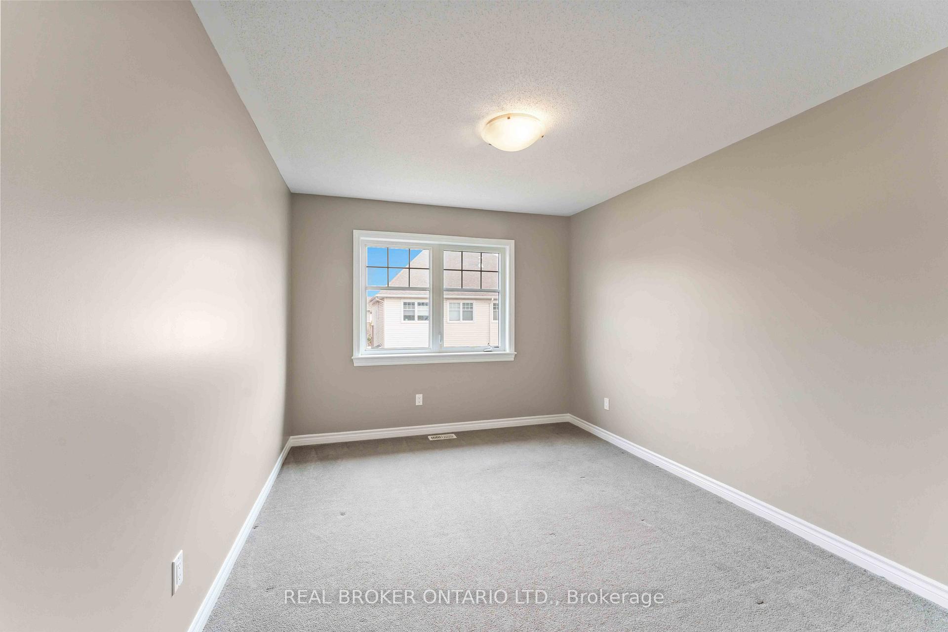 Photo 16 of 985 Bunchberry Way S, Ottawa, Blossom Park/Kemp Park/Findlay Creek — HOMEH