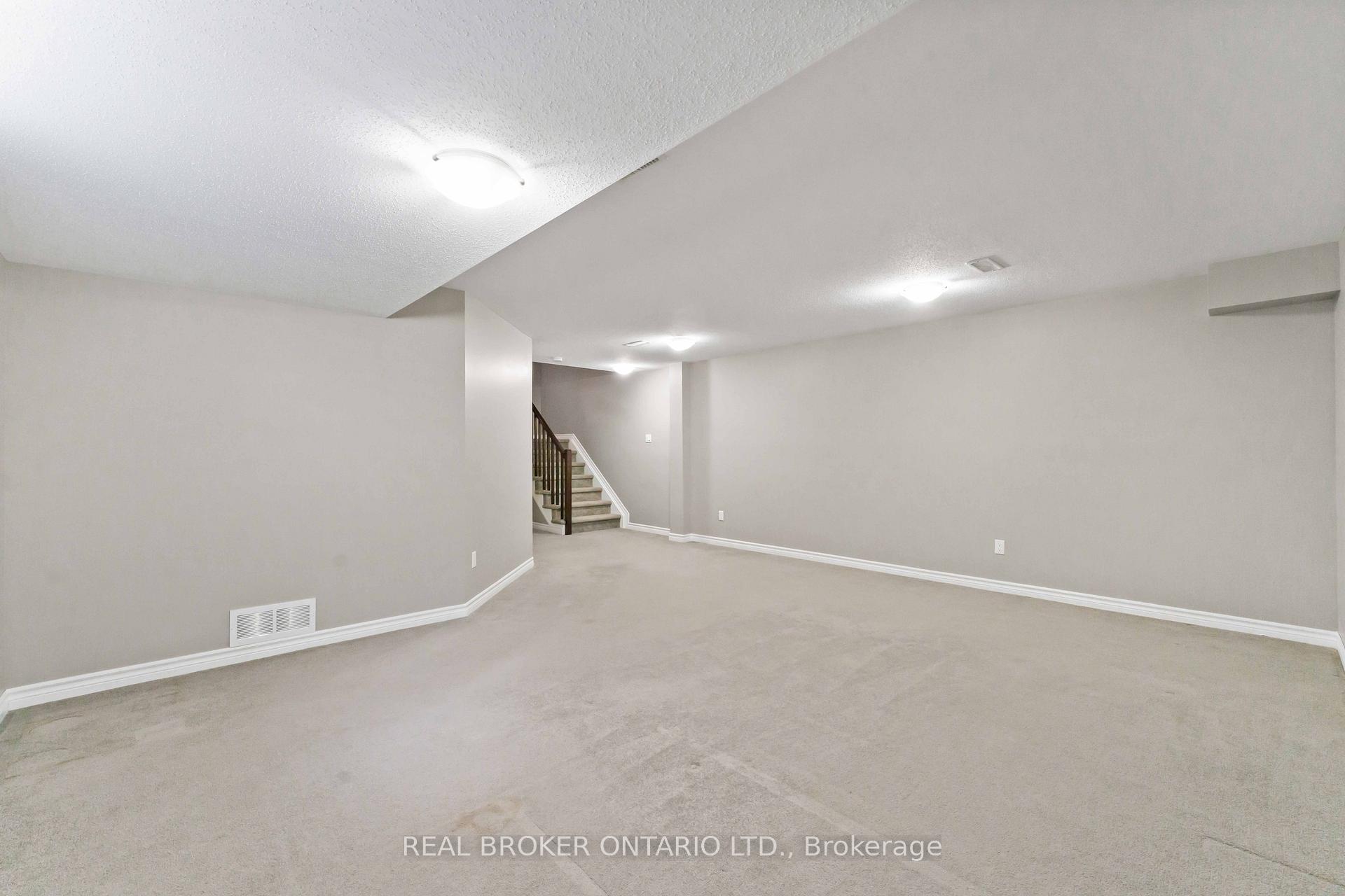 Photo 20 of 985 Bunchberry Way S, Ottawa, Blossom Park/Kemp Park/Findlay Creek — HOMEH