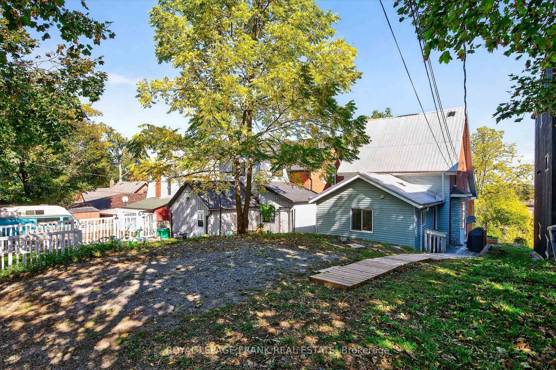 Photo 39 of 1217 Grandview Avenue, Peterborough, Otonabee Ward 1 — HOMEH