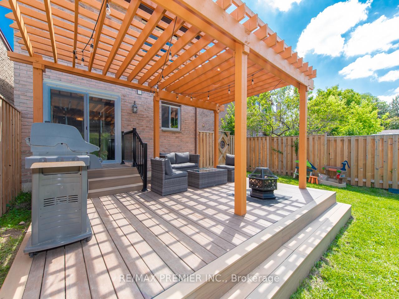 Photo 28 of 84 Hord Crescent, Vaughan, Lakeview Estates — HOMEH