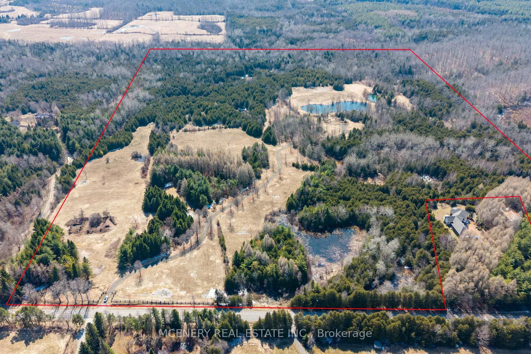 Photo of 00 9TH Line