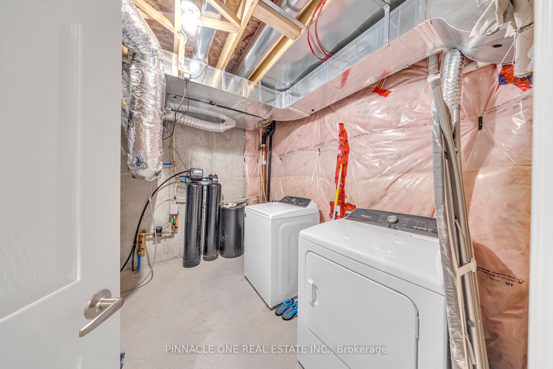 Photo 33 of 1149 Jim Brewster Circle, Oshawa, Eastdale — HOMEH