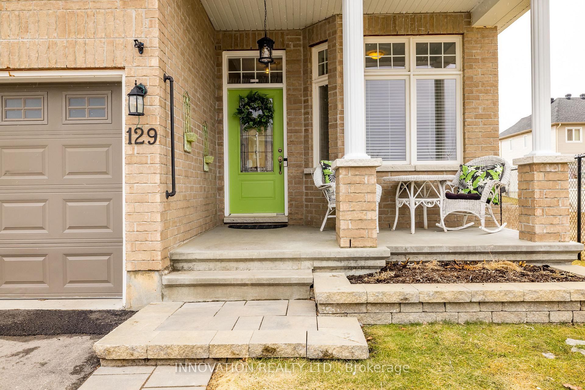 Photo 3 of 129 Desmond Trudeau Drive, Arnprior — HOMEH