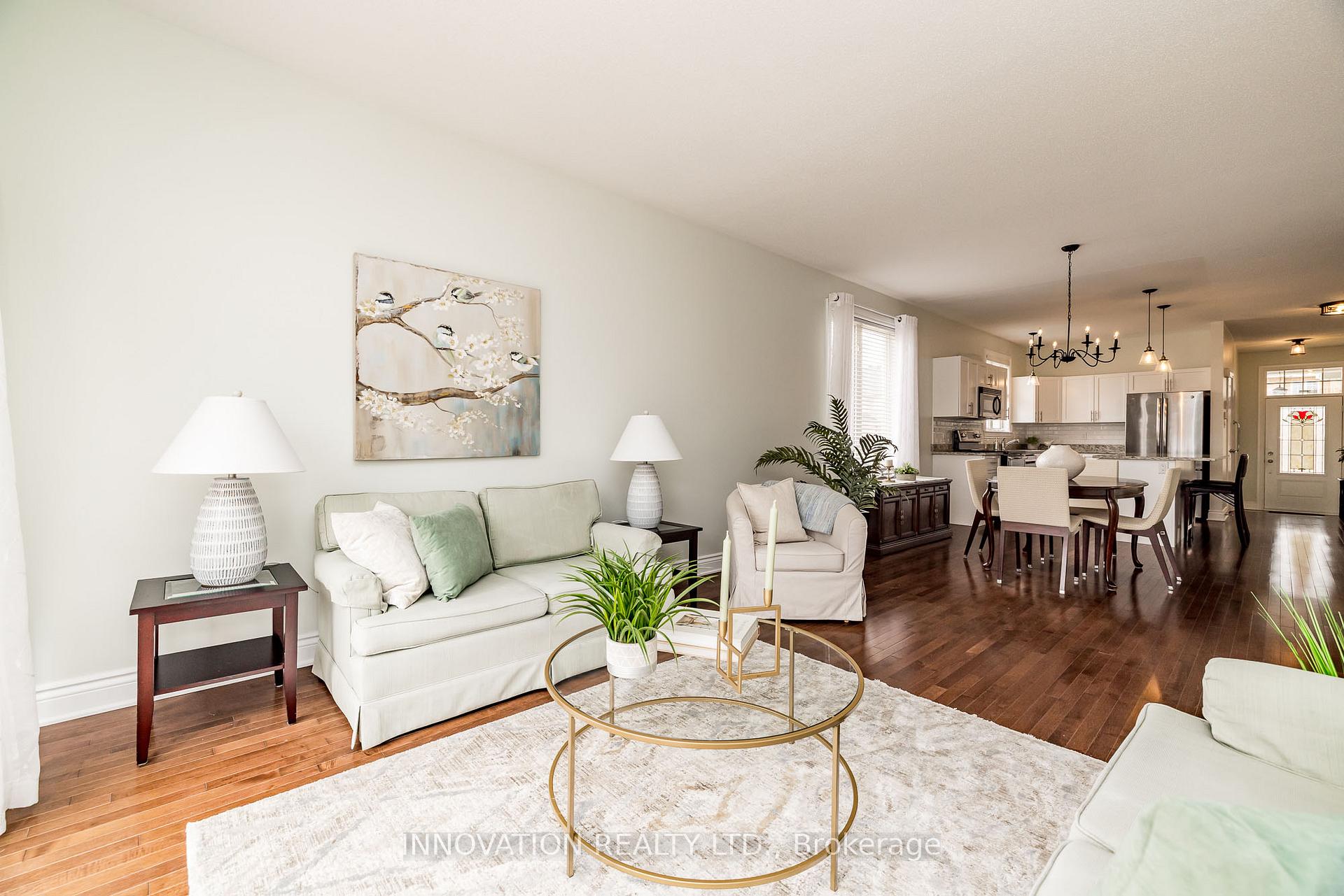Photo 10 of 129 Desmond Trudeau Drive, Arnprior — HOMEH