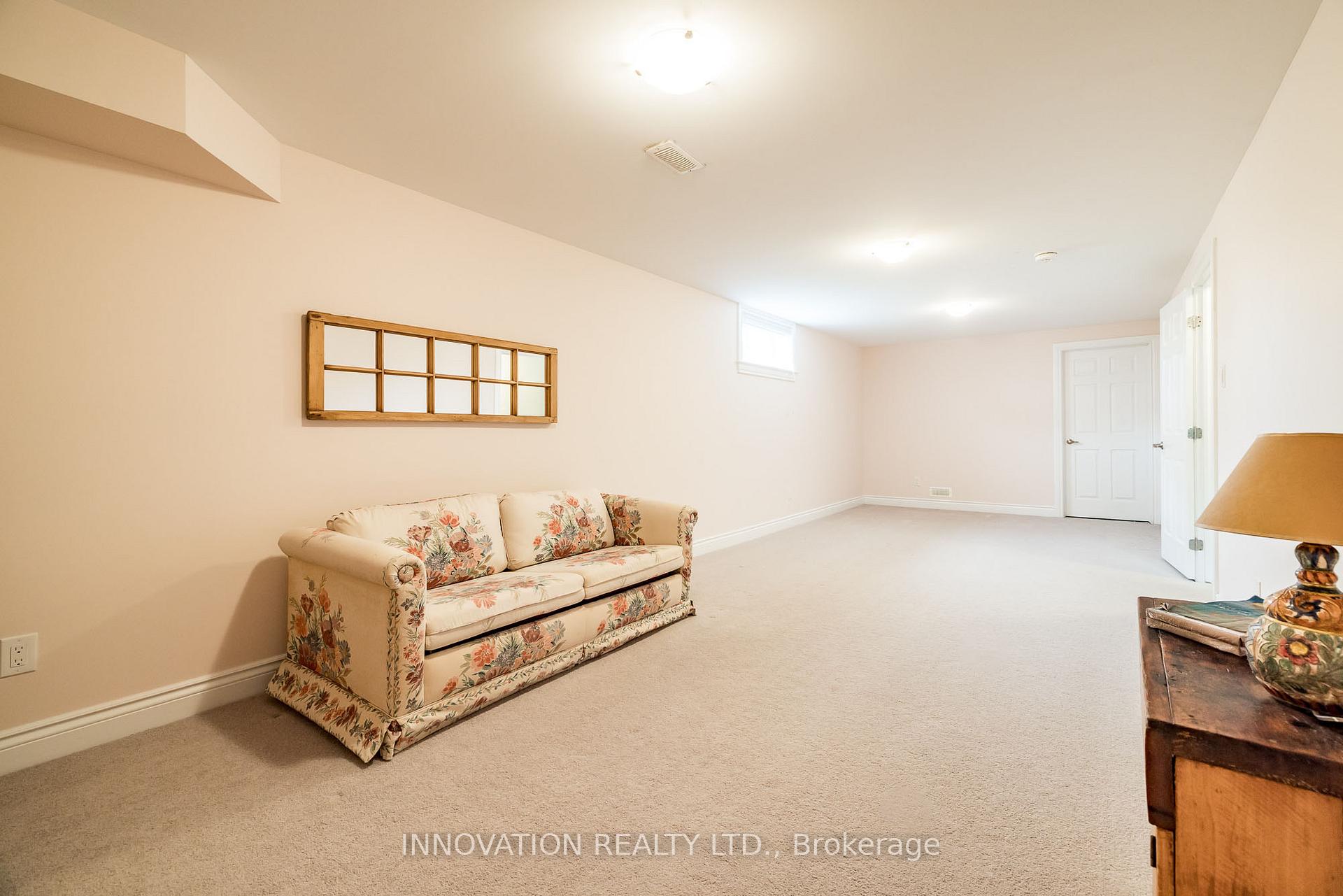 Photo 29 of 129 Desmond Trudeau Drive, Arnprior — HOMEH