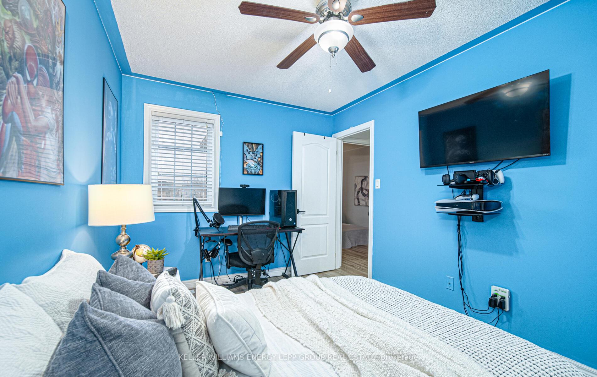 Photo 24 of 42 Tincomb Crescent, Whitby, Pringle Creek — HOMEH