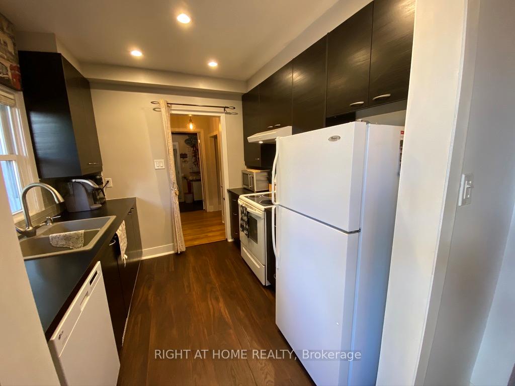 Photo 13 of 2297 Fox Crescent, Ottawa, Whitehaven — HOMEH