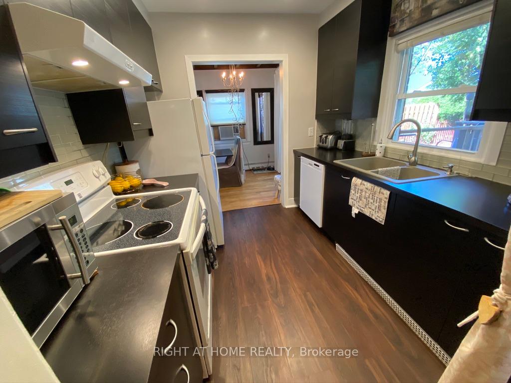 Photo 19 of 2297 Fox Crescent, Ottawa, Whitehaven — HOMEH