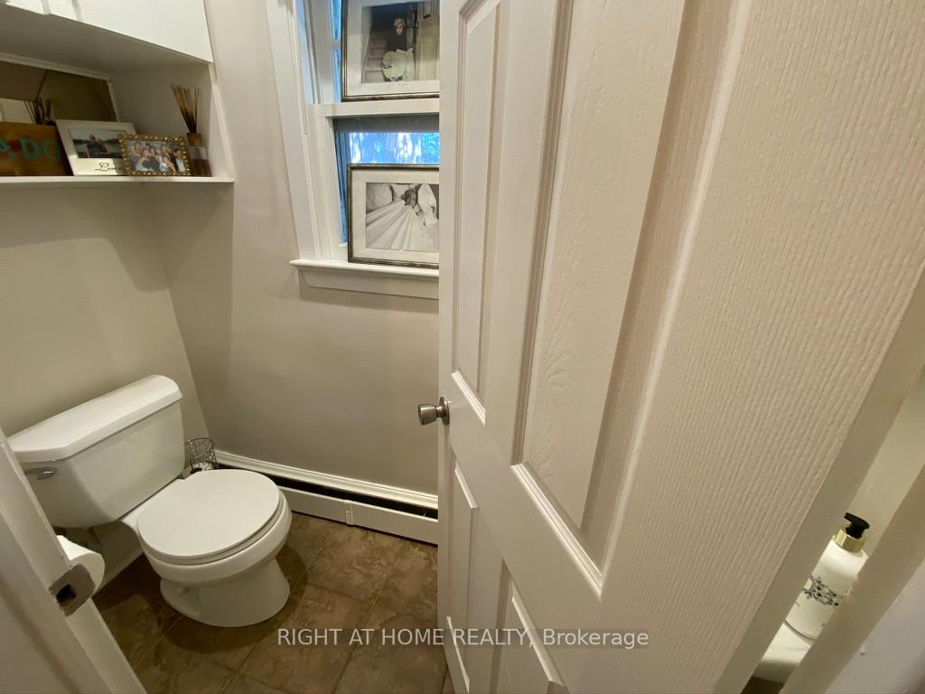 Photo 15 of 2297 Fox Crescent, Ottawa, Whitehaven — HOMEH